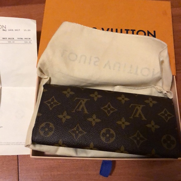 SOLD！Louis vuitton wallet - Picture 5 of 8